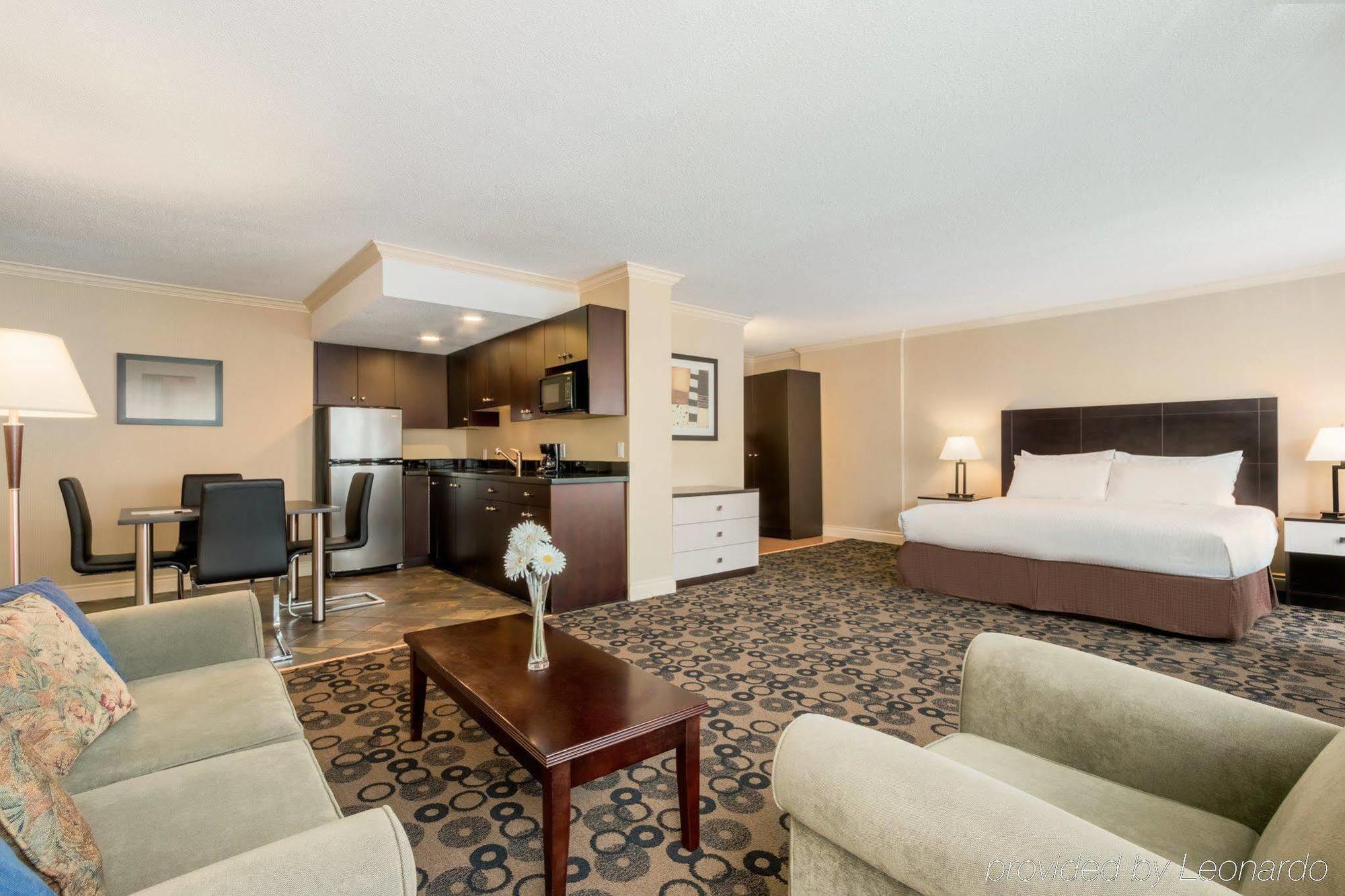 Park & By Radisson 3*