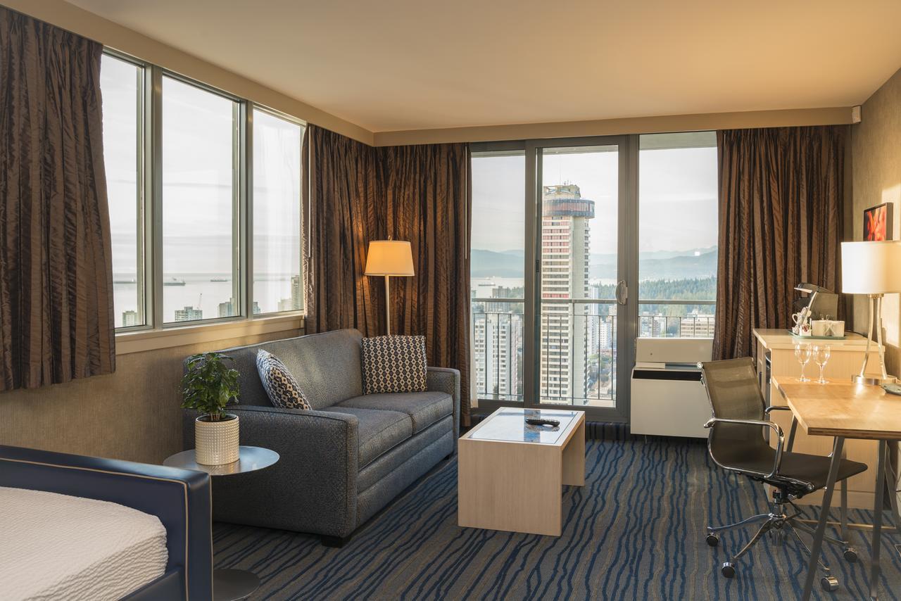 Hotel Blue Horizon Vancouver