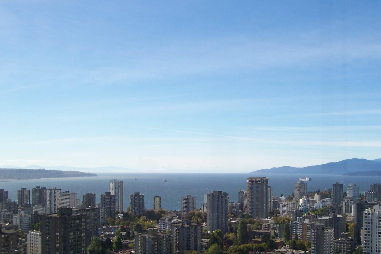 Blue Horizon Hotel Vancouver