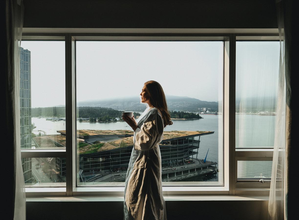 Fairmont Waterfront Hotel 5*