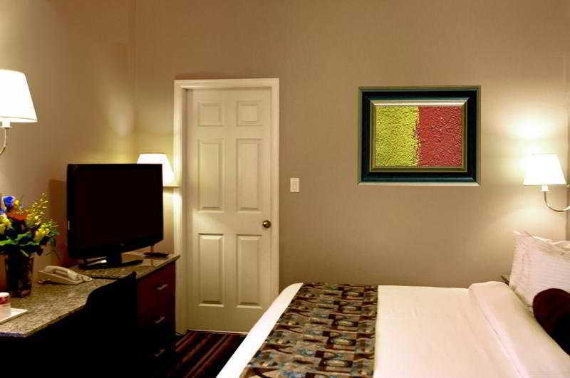 Quality & (adults Only) 3*