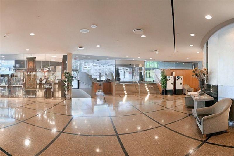 The Empire Landmark 3* Vancouver