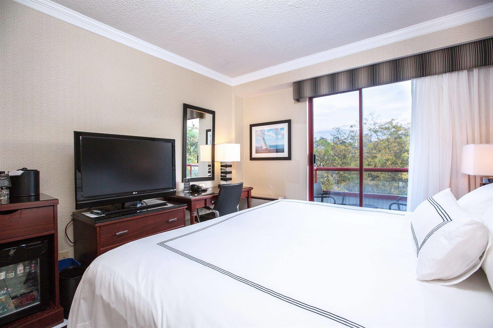 Hotel Granville Island