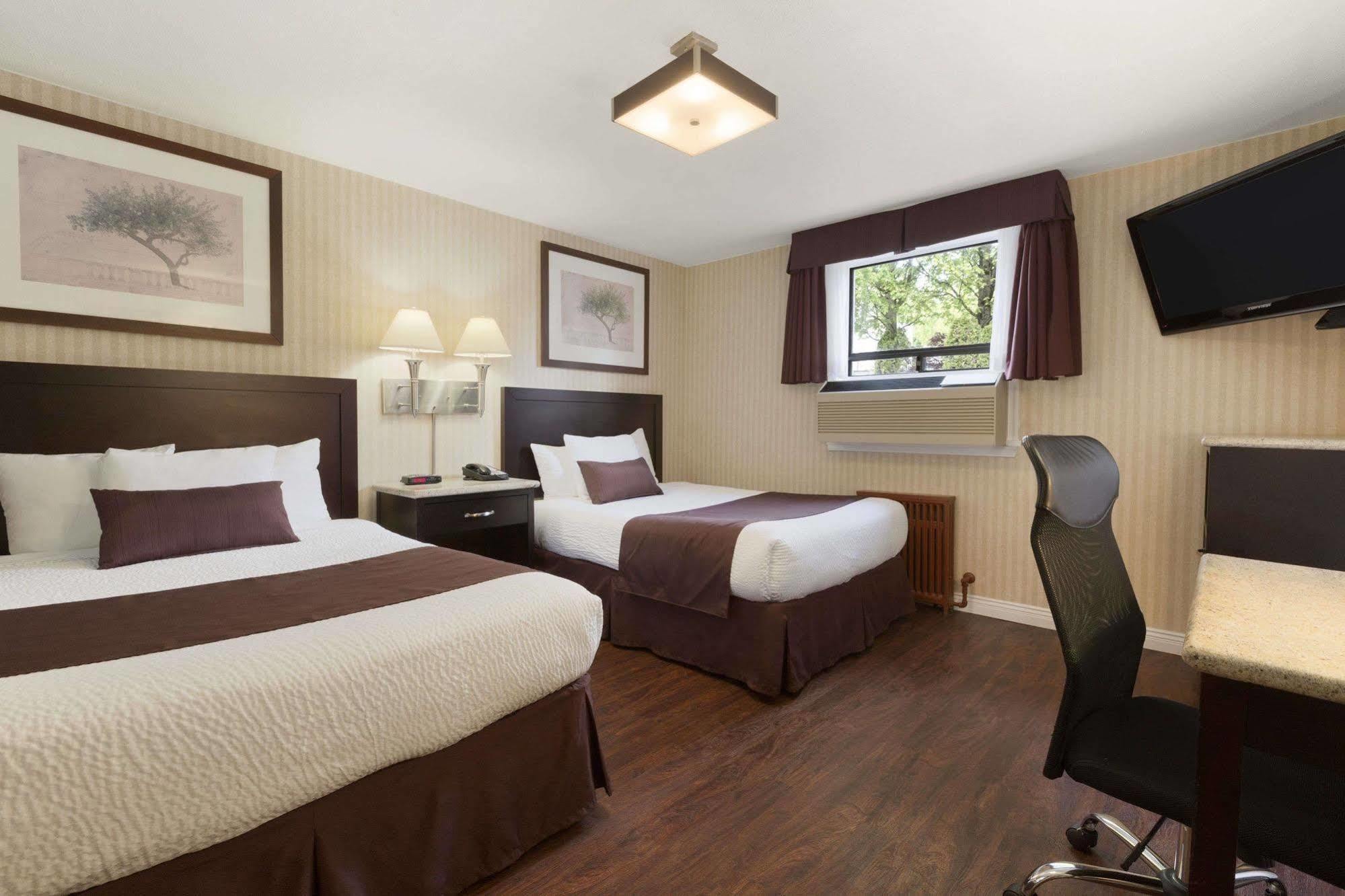 Hotel Days By Wyndham Metro