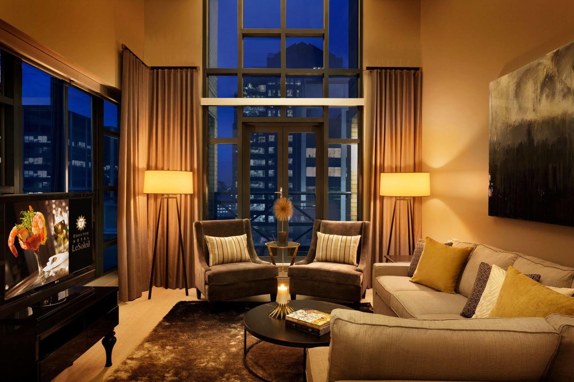 Le Soleil By Executive Hotel Vancouver