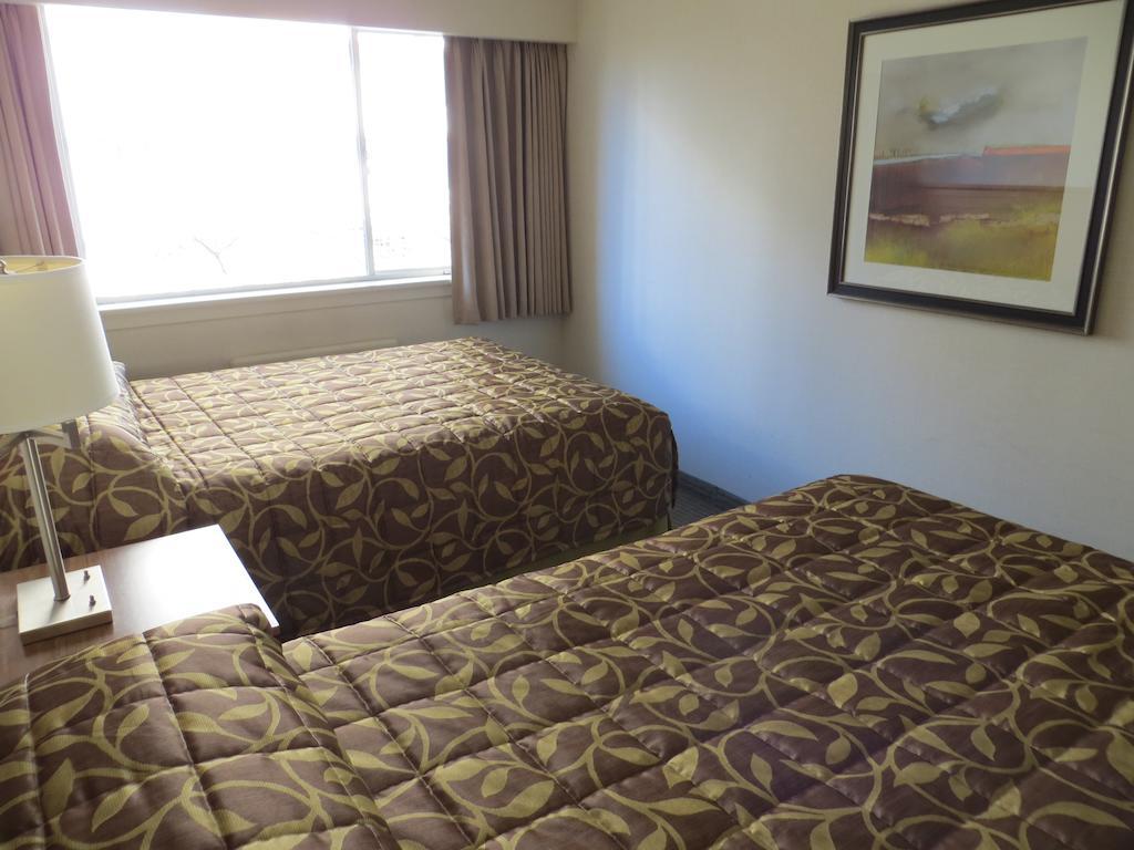 Hotel Oceanside 2*