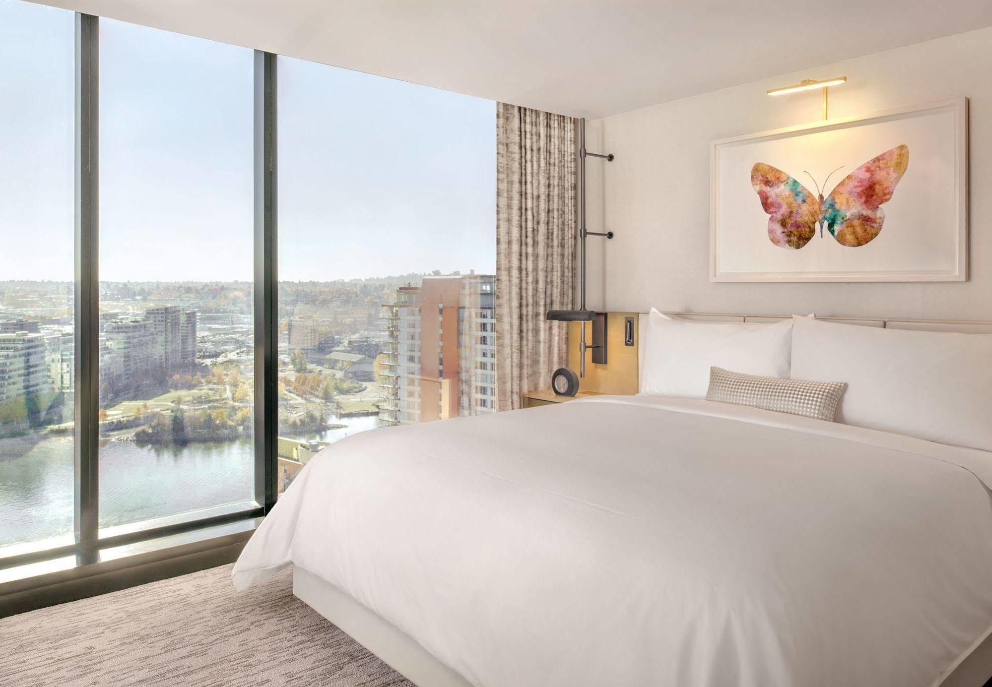 Jw Marriott Parq Hotel 5*