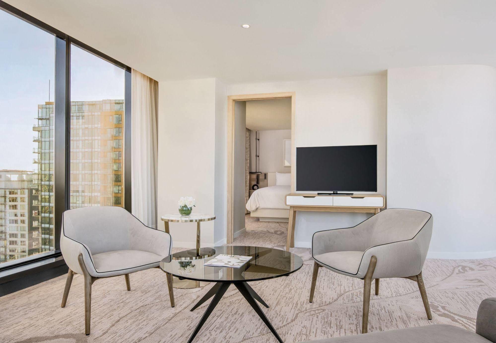 Hotel Jw Marriott Parq 5*