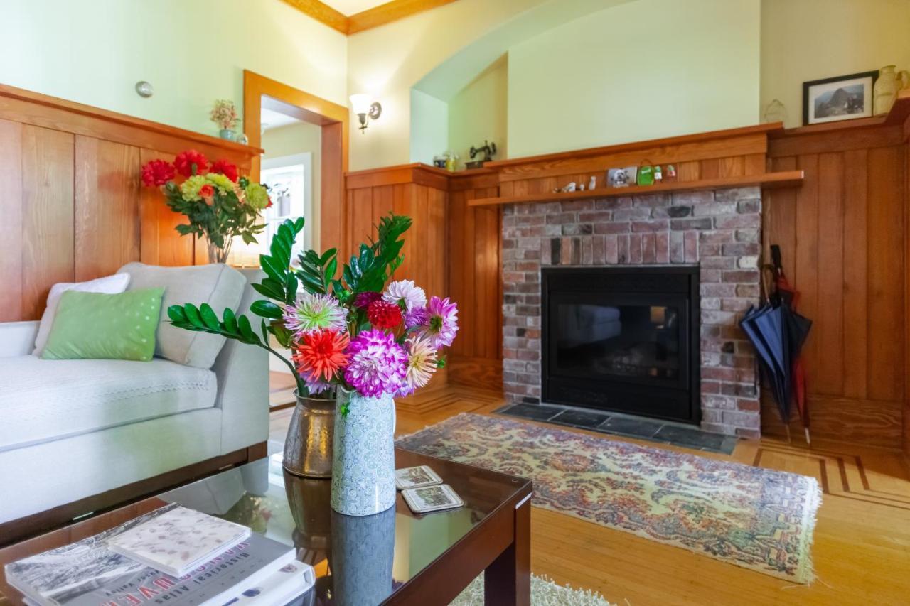 Beautiful, Quiet 3br In Posh Kitsilano * Vancouver