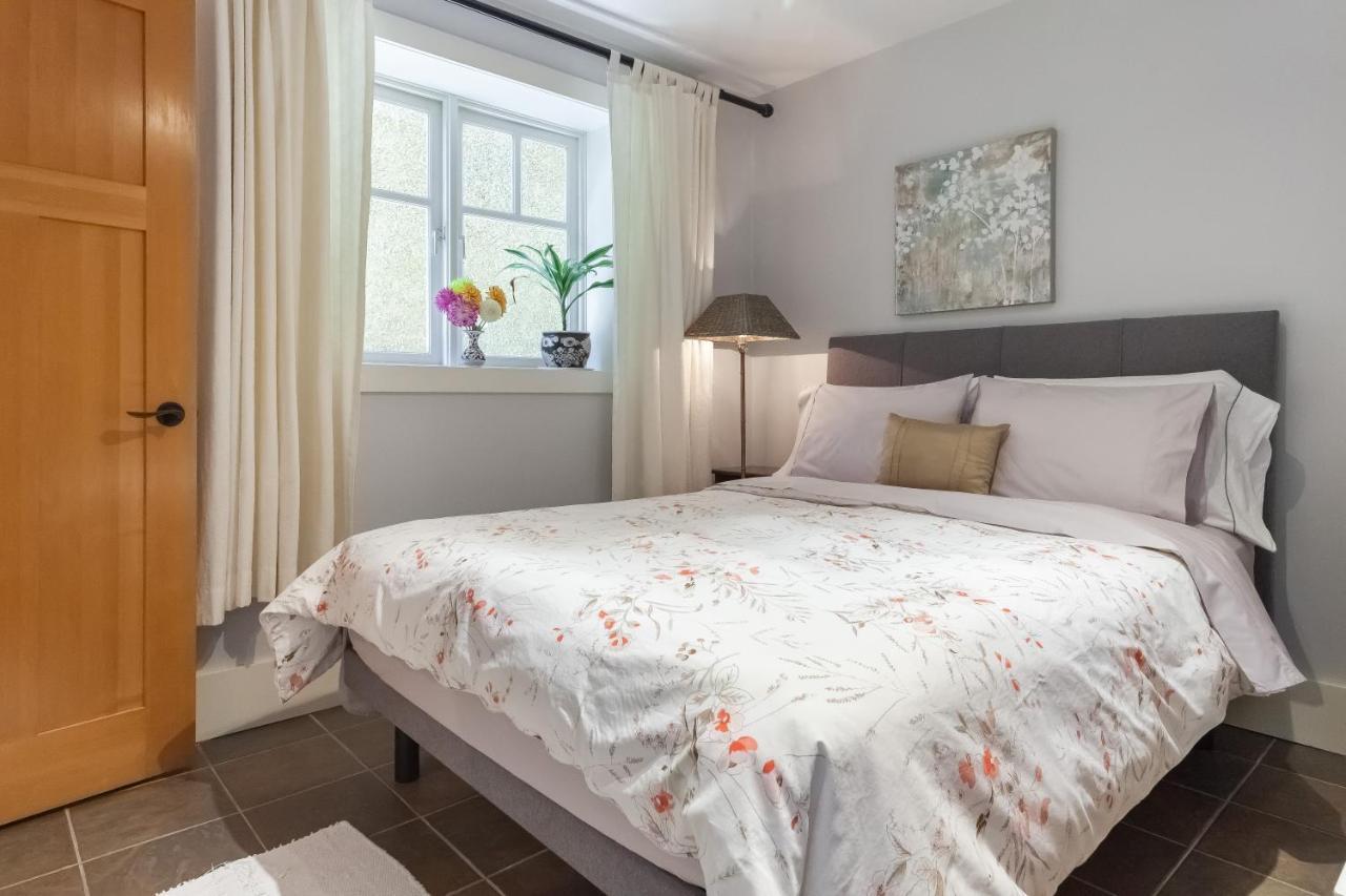 Apartment Beautiful, Quiet 3br In Posh Kitsilano *