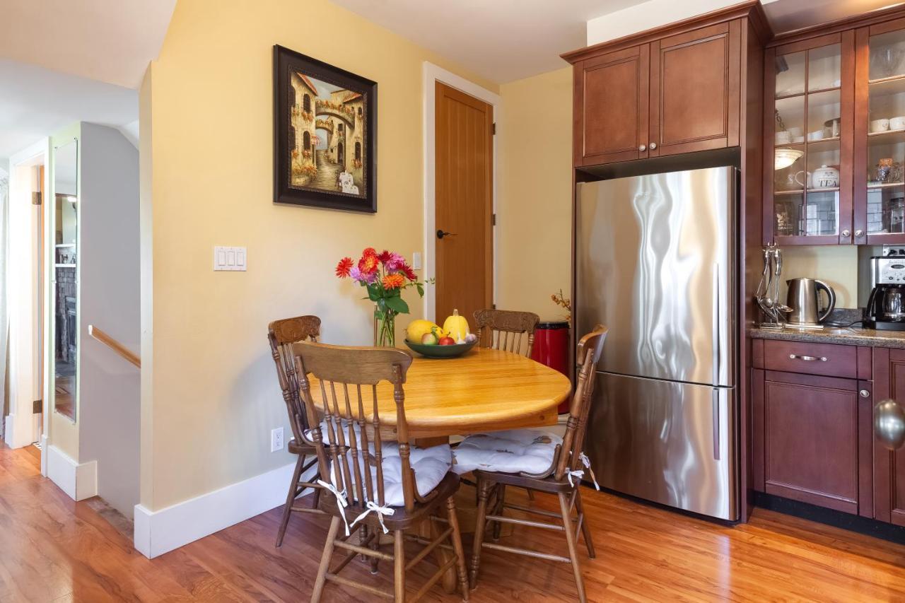 Beautiful, Quiet 3br In Posh Kitsilano * Vancouver