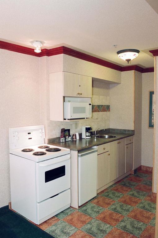 Robsonstrasse & Hotel 3*