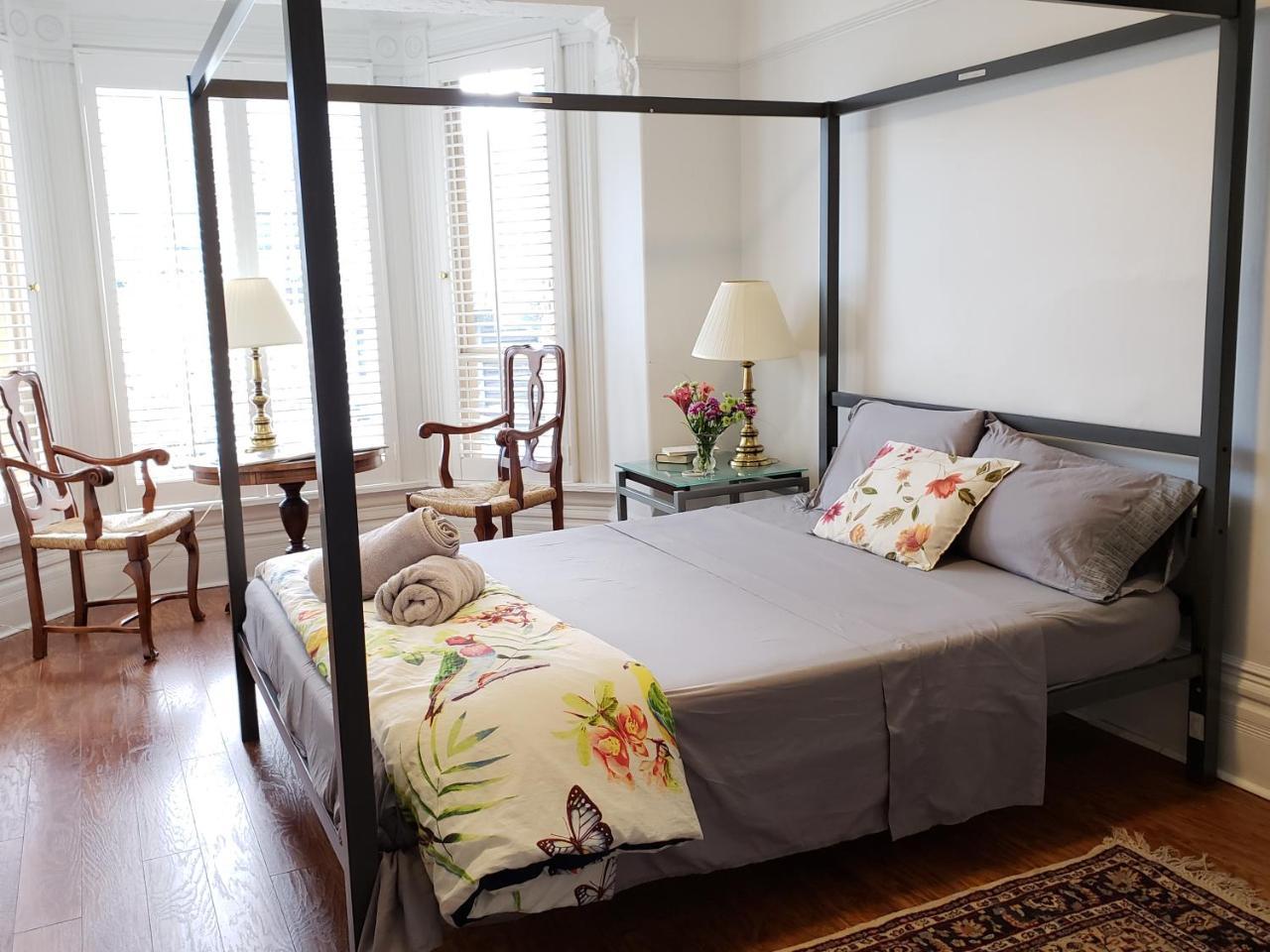 Homestay Hideaway *