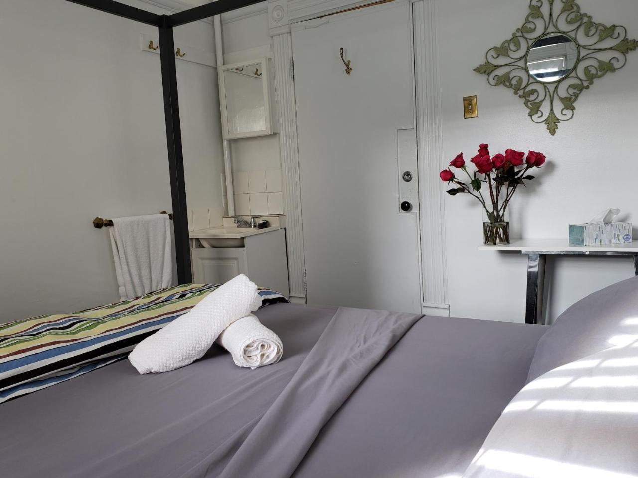Homestay Hideaway *
