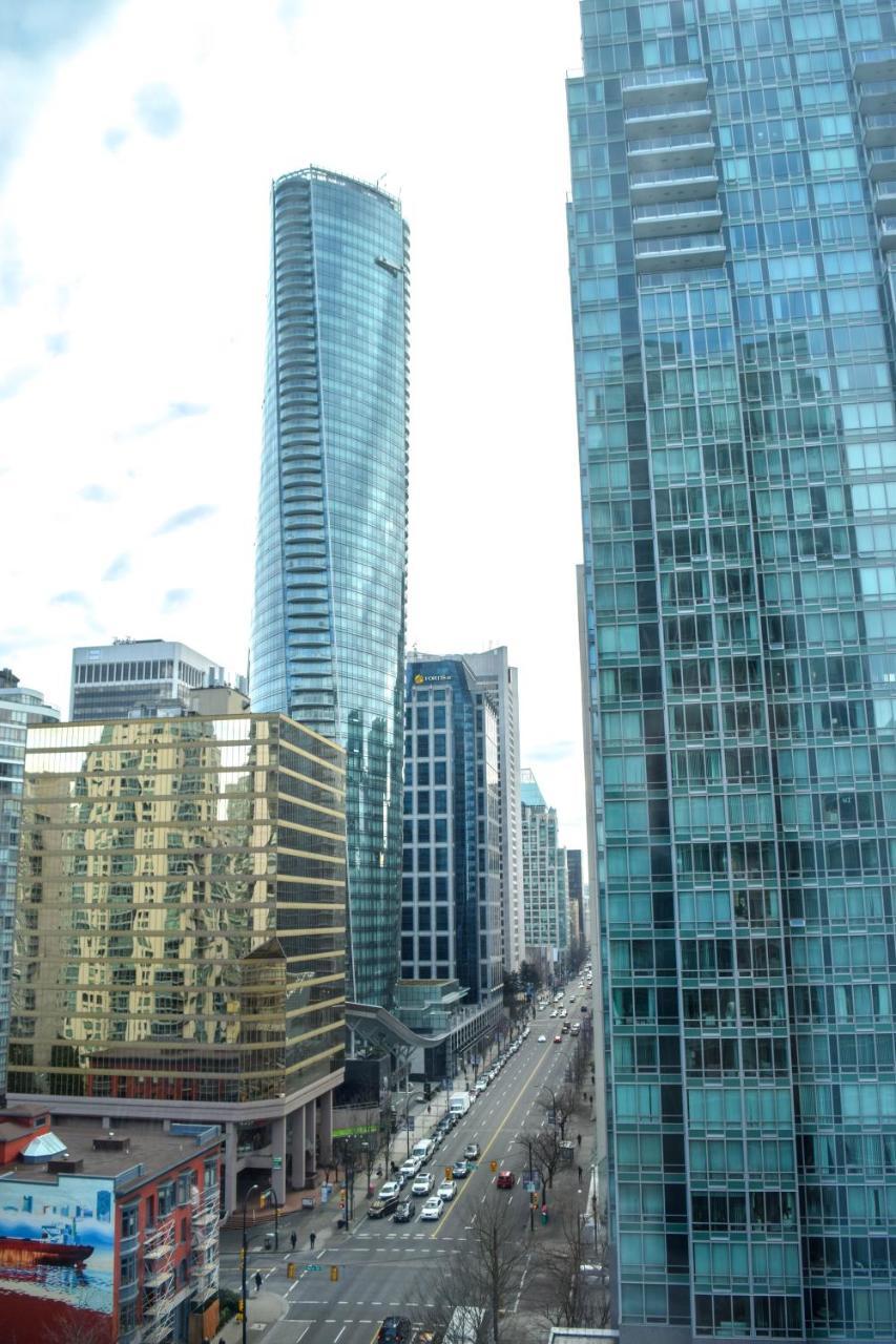 Extended * Vancouver