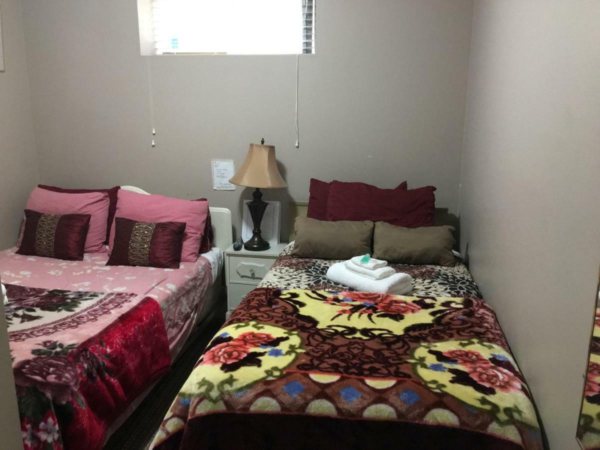 White House Bed & Breakfast 2*