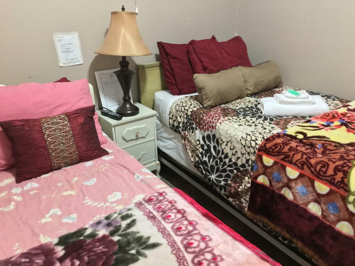White House Bed & Breakfast