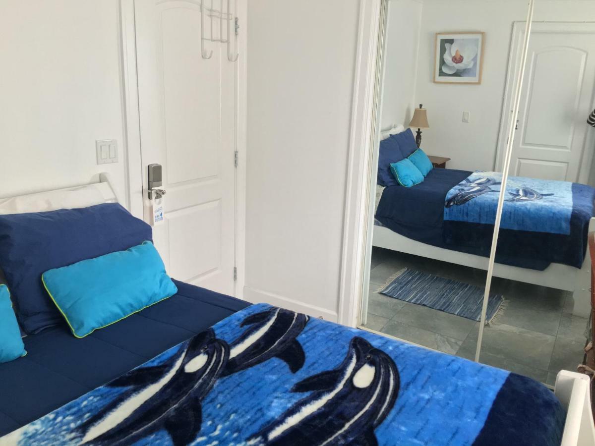 Bed & Breakfast White House 2*