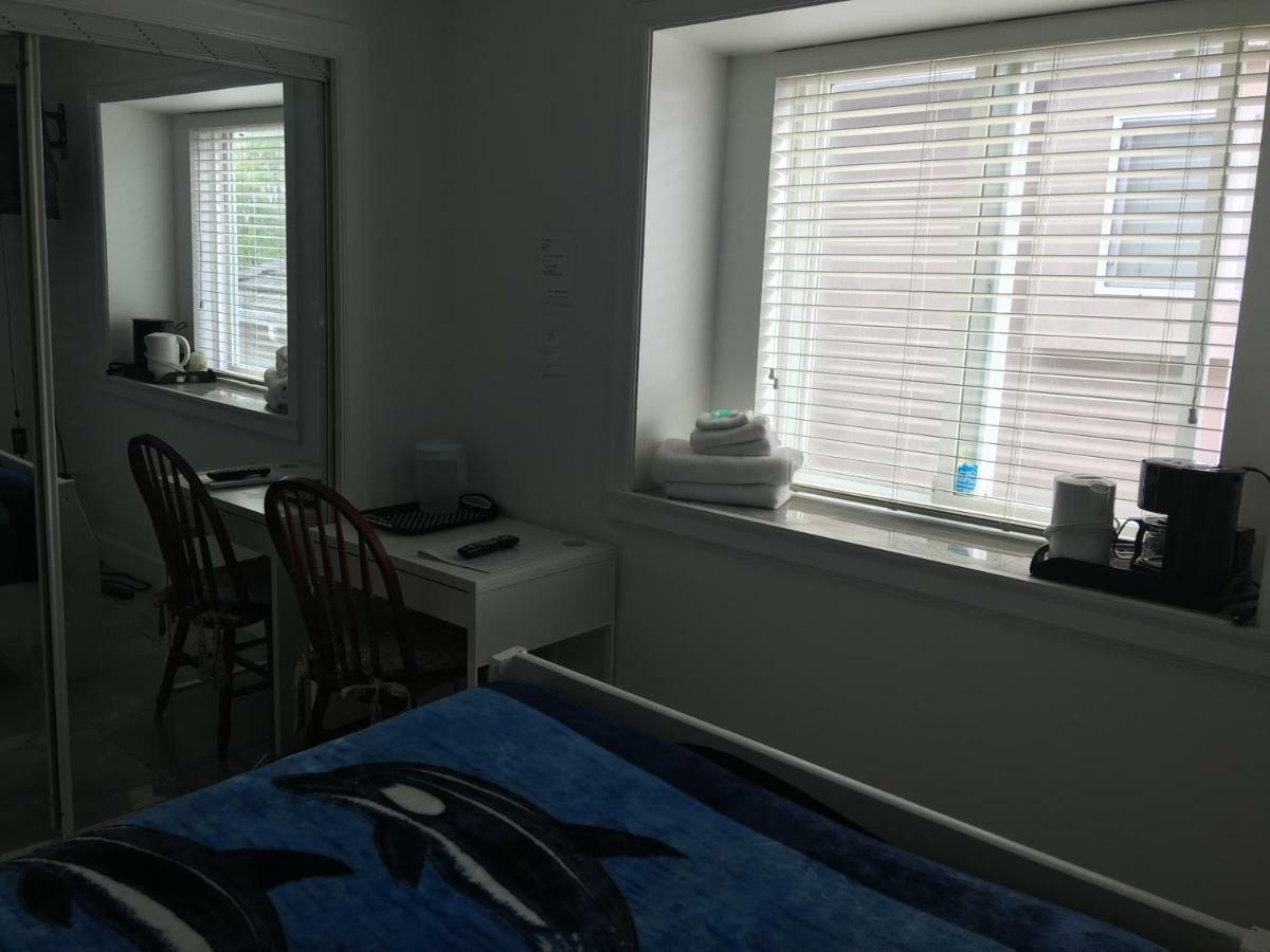 White House Bed & Breakfast Vancouver