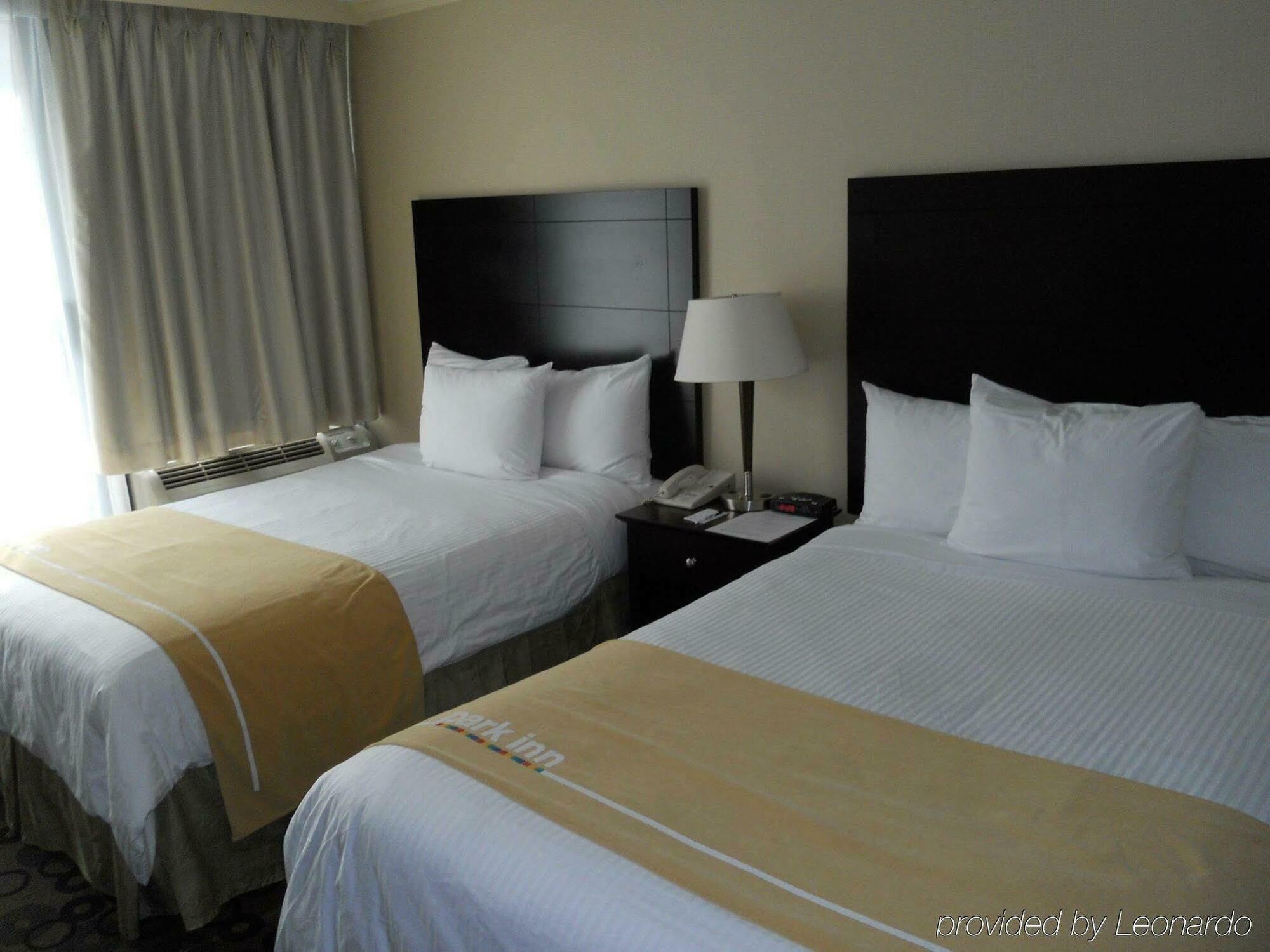 Hotel Park & By Radisson Vancouver
