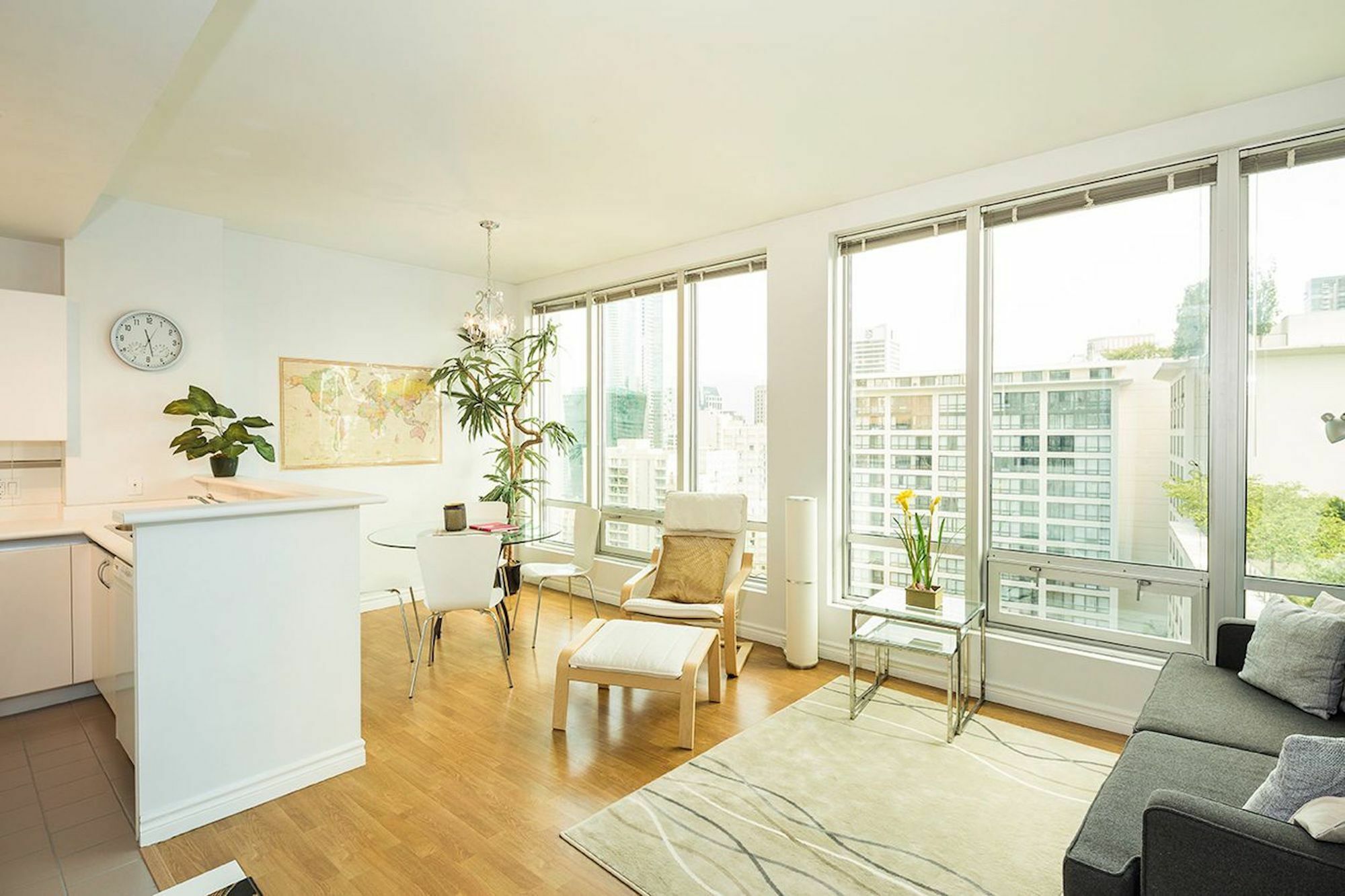1br In Downtown By Sonder 3*