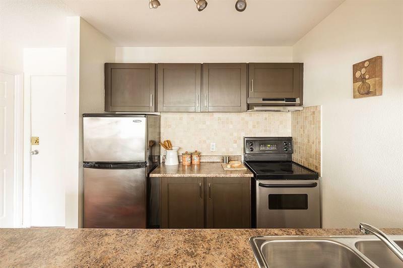 Smart 1br In West End By Sonder Vancouver
