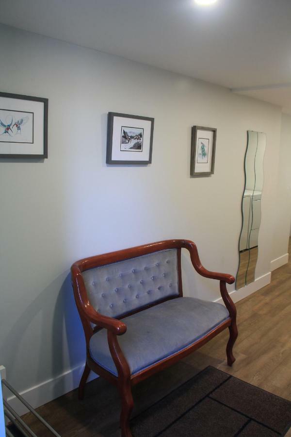 Hiddengem-private Modern On Trendy Main St * Vancouver