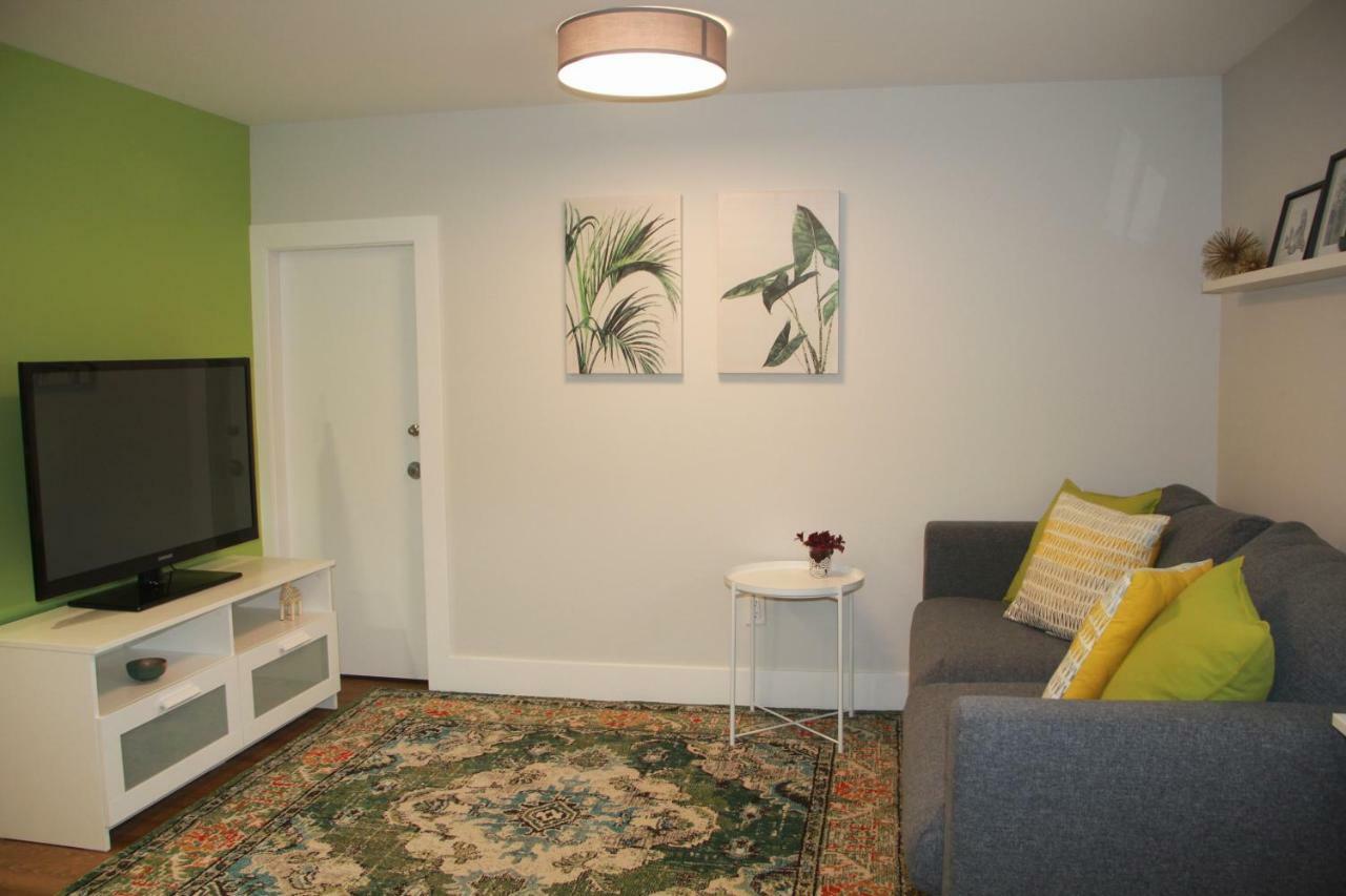 Hiddengem-private Modern On Trendy Main St Apartment