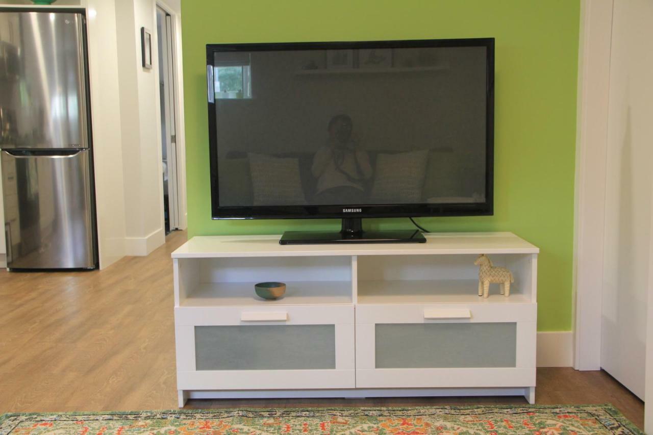 Hiddengem-private Modern On Trendy Main St *