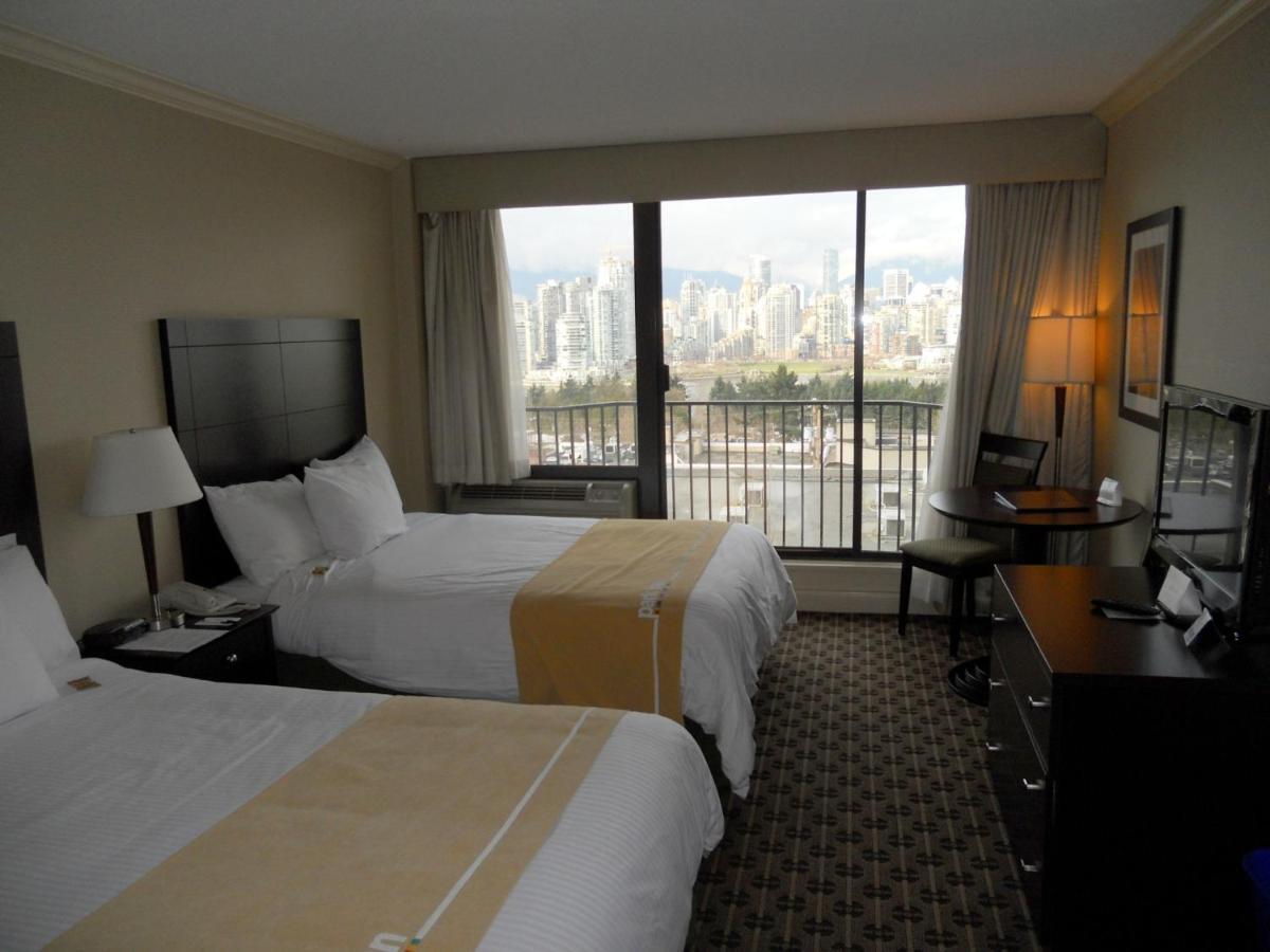 Park & By Radisson Vancouver