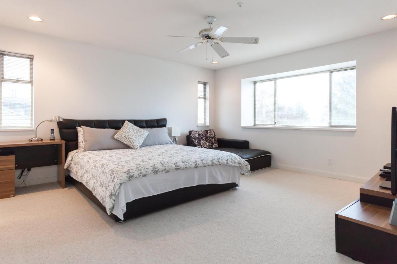 Convenient To Attractions & Close To Airport Guest house *