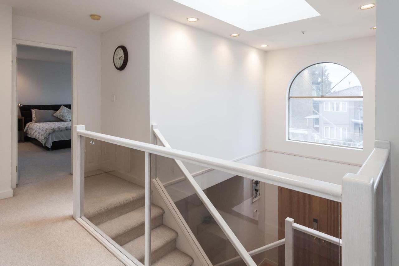 Convenient To Attractions & Close To Airport Guest house Vancouver
