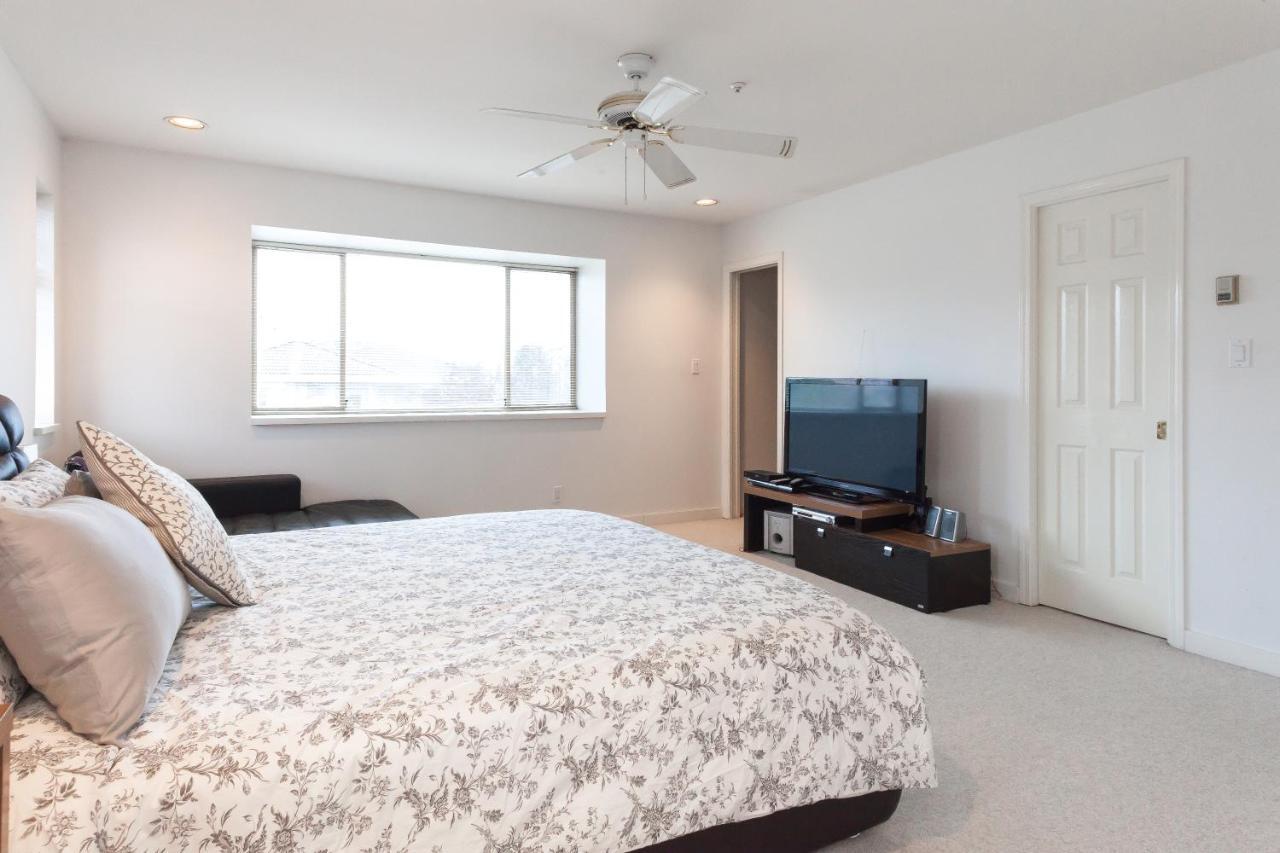 Convenient To Attractions & Close To Airport Guest house *