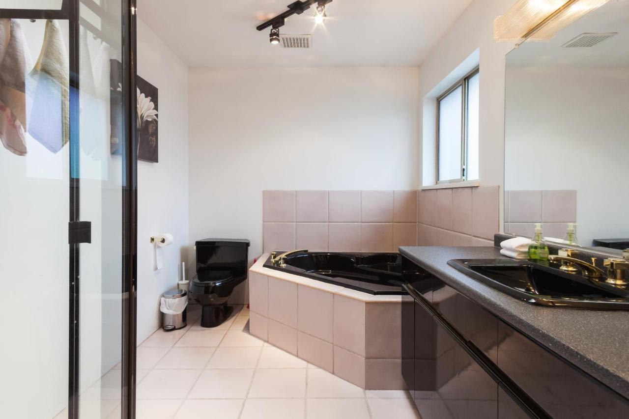 Guest house Convenient To Attractions & Close To Airport