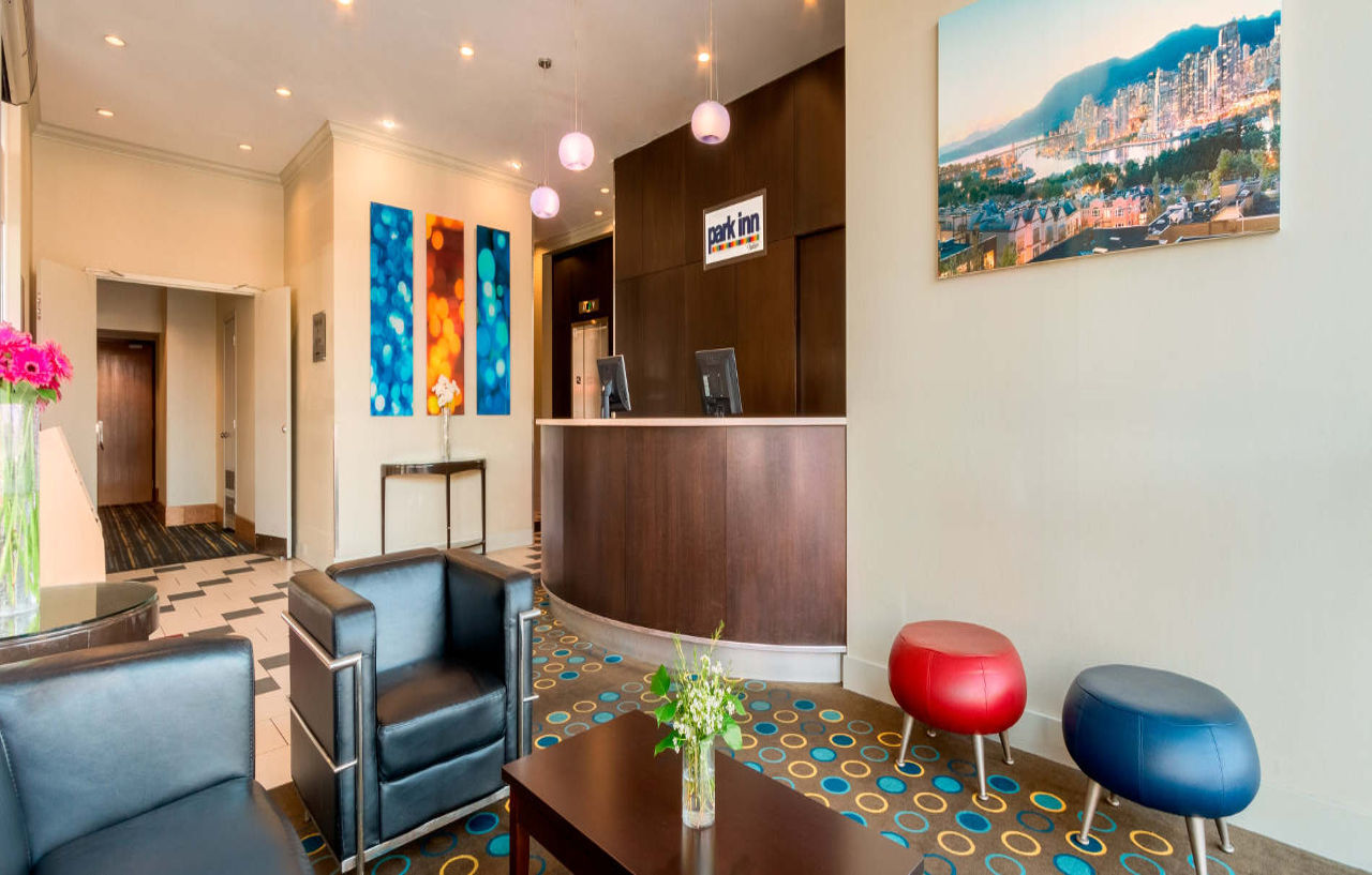 Hotel Park & By Radisson Vancouver
