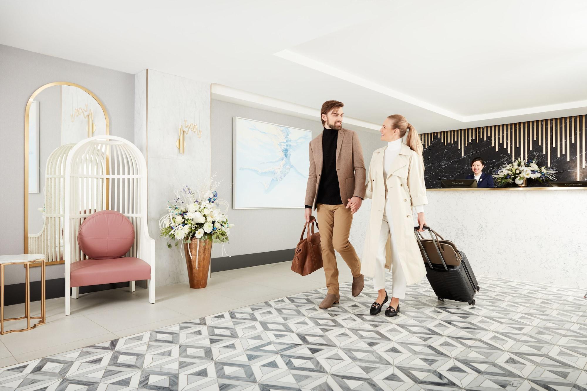 Hotel Exchange 4*