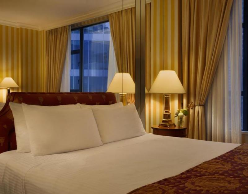 Le Soleil By Executive Hotel