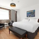 Victorian Hotel
