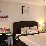 Cozy Room In Vancouver