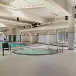 El Tesoro In The Heart Of Van W/ Air Con, Pool, And Free Parking