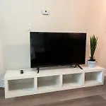 Private Suite 1 Bed 1 Bath 15 Mins Yvr And Downtown 舒适安静