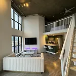 Luxury Loft In Downtown Vancouver