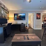 Garden Oasis Suite Near Popular Main Street