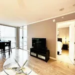 Luxurious 1 Bed 1 Bath In The Heart Of Downtown Vancouver