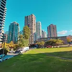 Divya Sutra Suites On Robson Downtown Vancouver