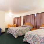 English Bay Hotel
