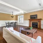 Luxurious 5Bd Dream House