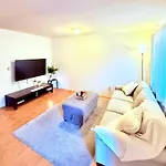 Private Room In The Heart Of The City