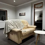 Luxury Vancouver Suite Near Yvr And Downtown