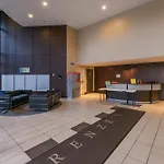 Modern Downtown Apartment With Pool Jacuzzi & Sauna